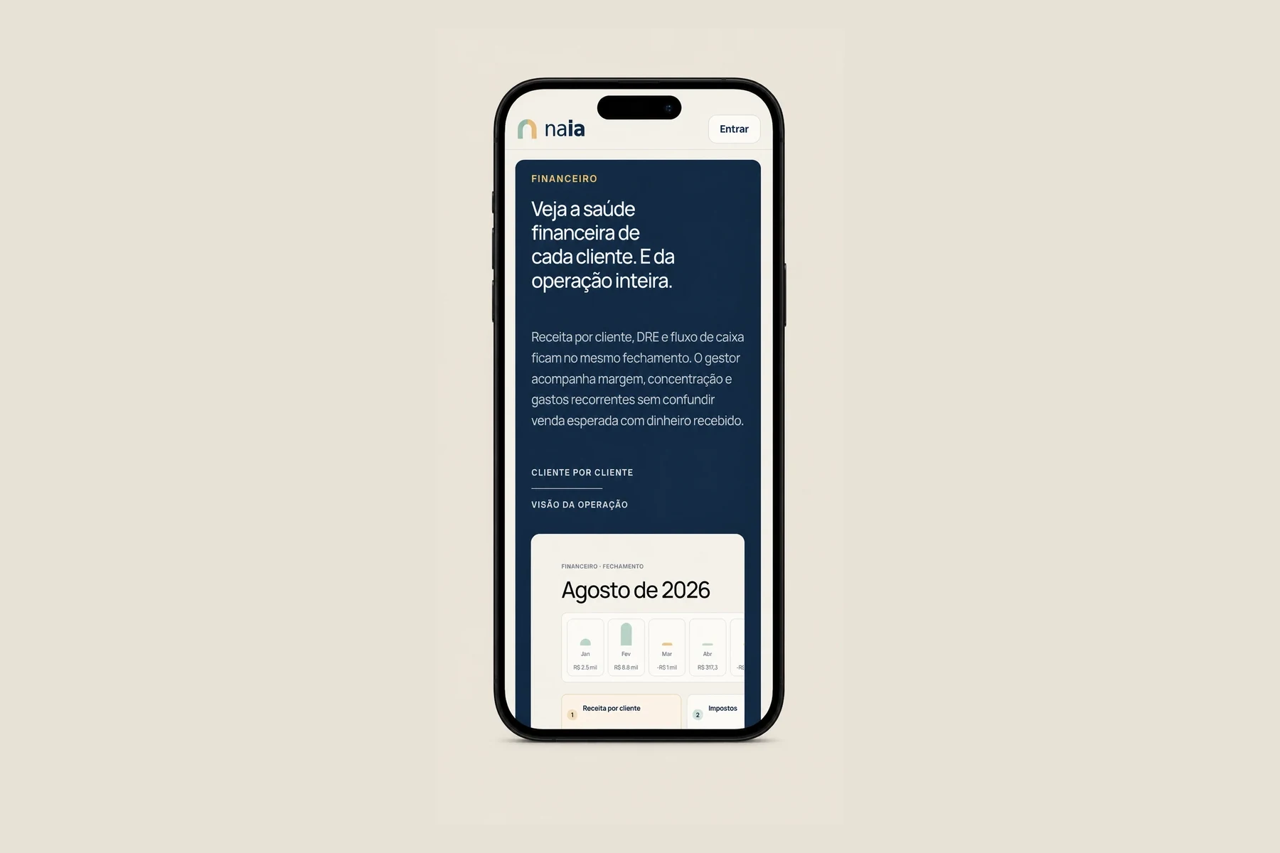 Seção financeira da página inicial da naia exibida na versão mobile em um iPhone